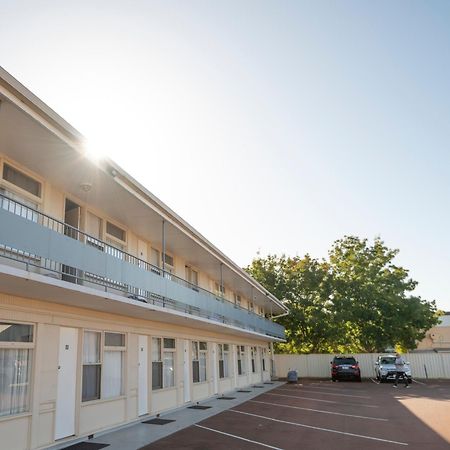 Bunbury Motel And Apartments Eksteriør bilde