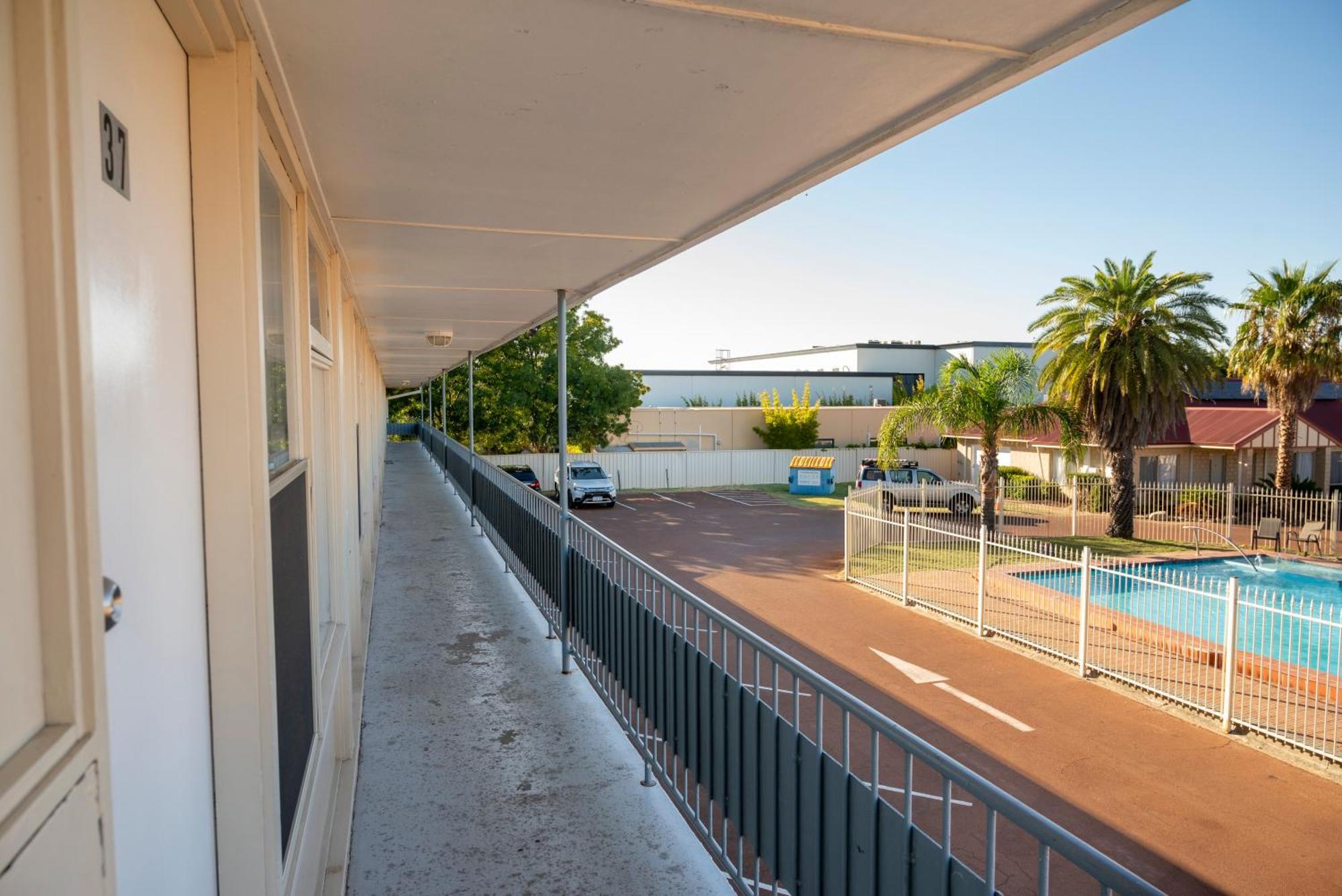 Bunbury Motel And Apartments Eksteriør bilde